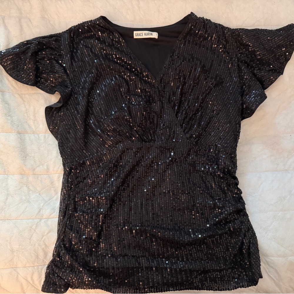 Grace Karin Black Sequin V-Neck Flutter Sleeve Top
